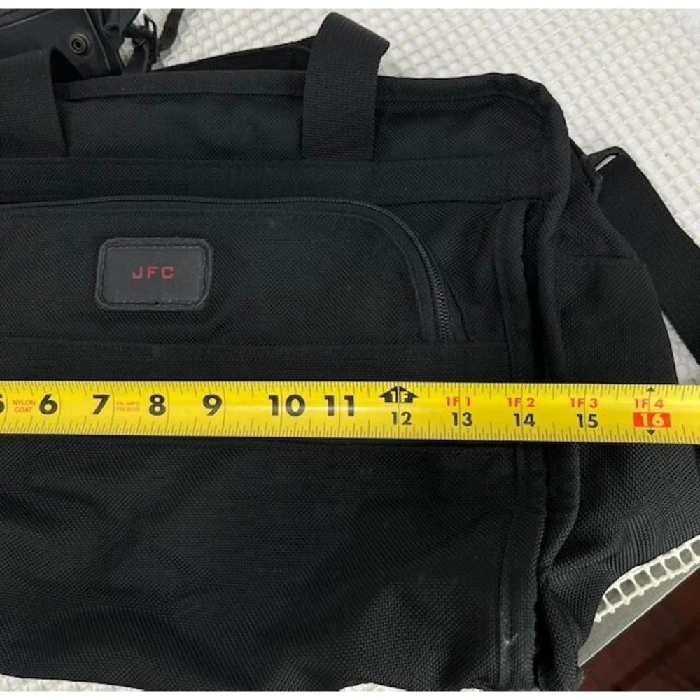 TUMI laptop Briefcase Style 223D3 Nylon Black Travel Career Business‎